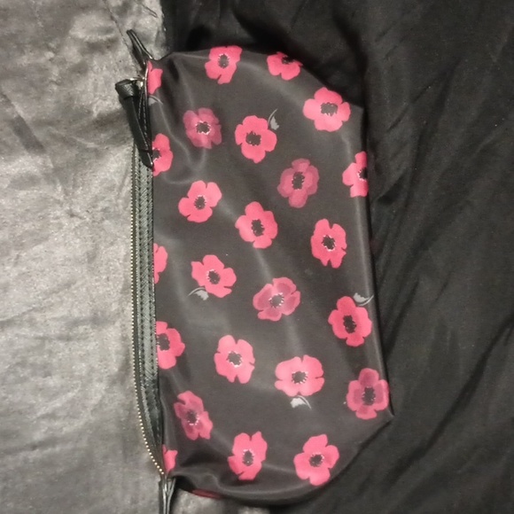 Kate Spade makeup bag, medium size. Black with red poppies. - Picture 3 of 5